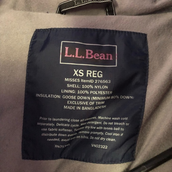 LL Bean Navy Vest *new condition* - Picture 6 of 8